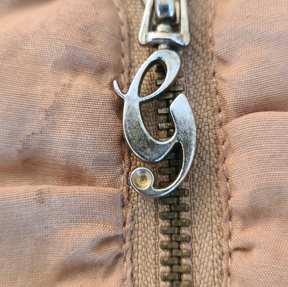 Guess faux fur trim zip up vest - Picture 4 of 4